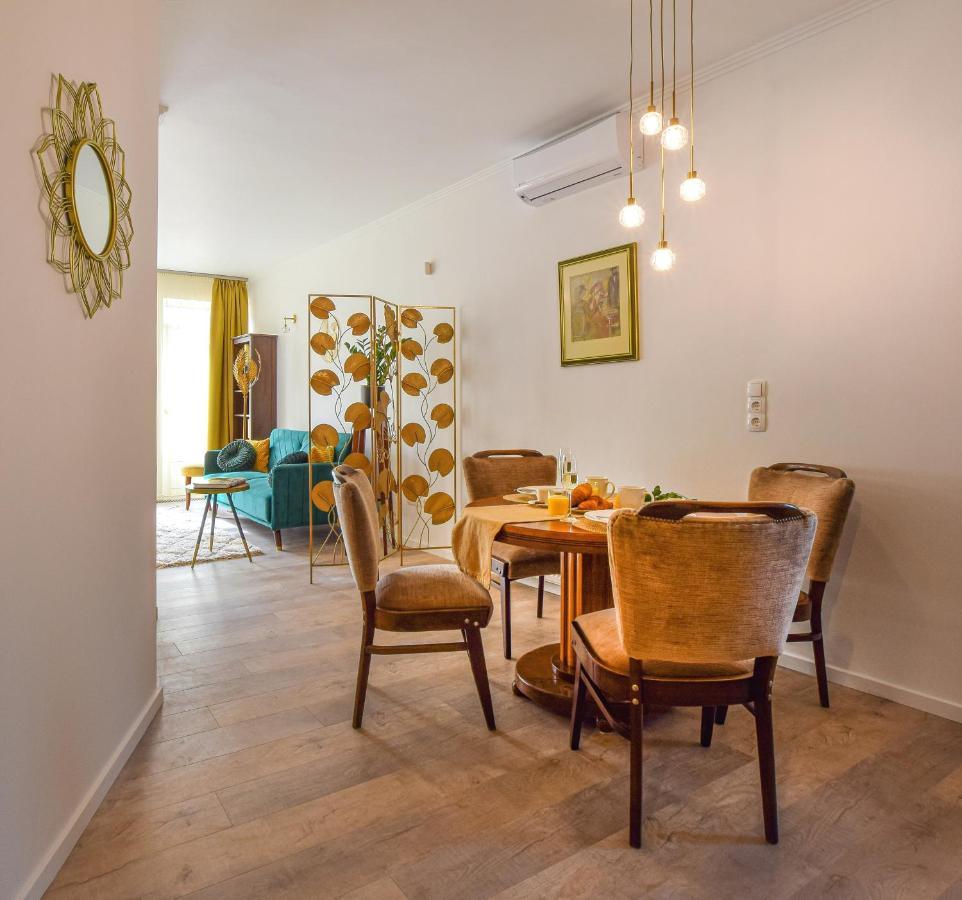 Königin Apartman Peçuy Dış mekan fotoğraf
